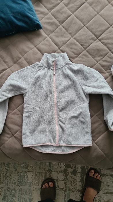 Продам пакет вещей для девочки 6-7 лет