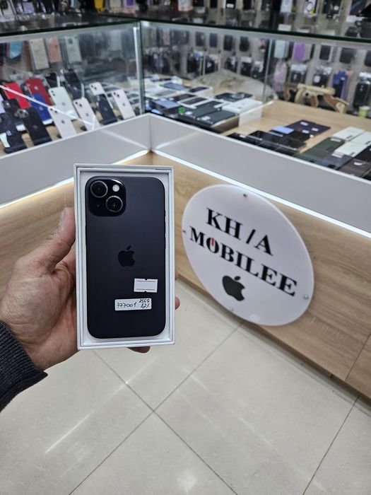 Iphone 15.        .