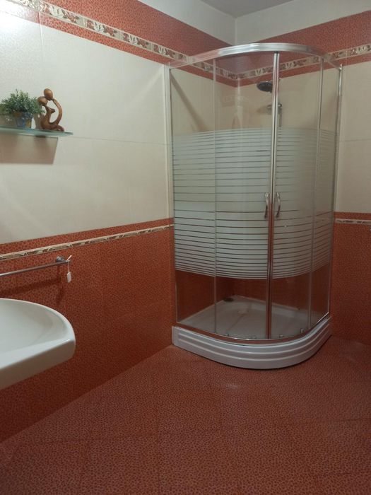 Дава се под наем Тристаен апартамент в София, Витоша - 102 кв.м за 750 € - Снимка #11