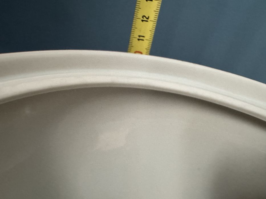 Порцеланов супник