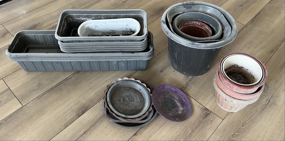 Продам горшки для растений