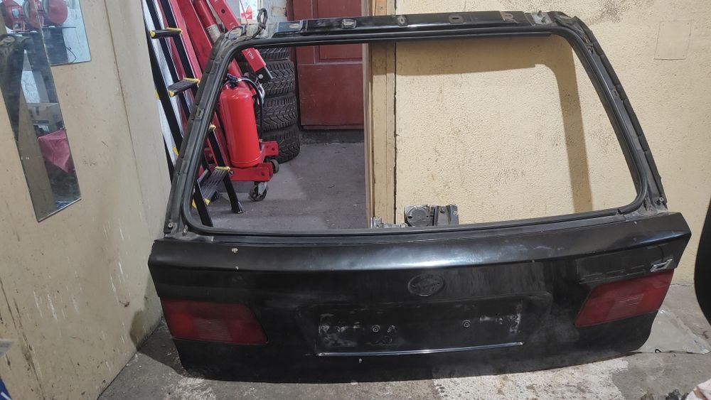 Заден капак с прозорец за BMV E39