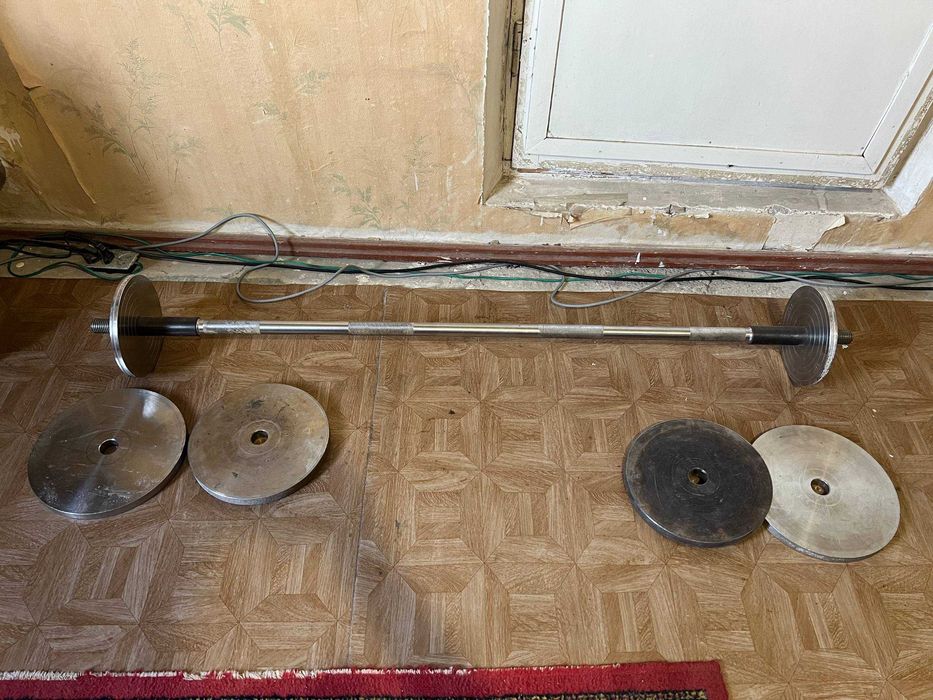 Продается штанга общий вес 50 кг