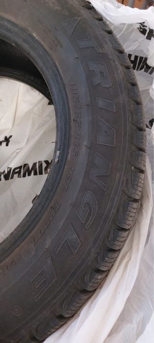 Продам комплект зимних шин