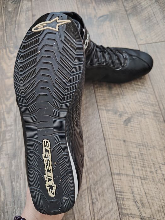 Alpinestar 43 мотор