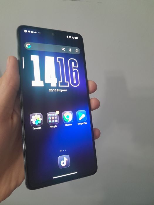 Продам рэдми нот 10 про телефон