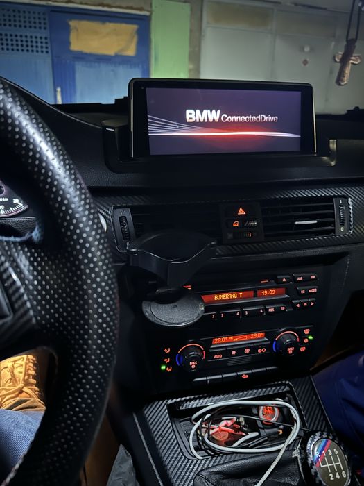 Продава се BMW330XD