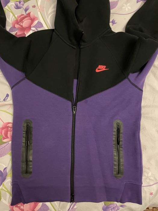 Рядък Nike Tech Fleece!