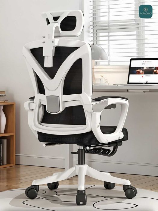 Кресло компьютерное, офисное, игровое, с подножкой, на колесиках