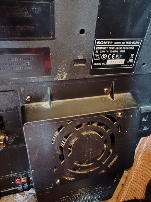 Аудио система sony работи отлично