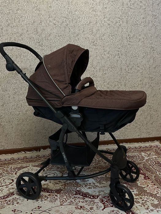 Коляска в отличном состояние
