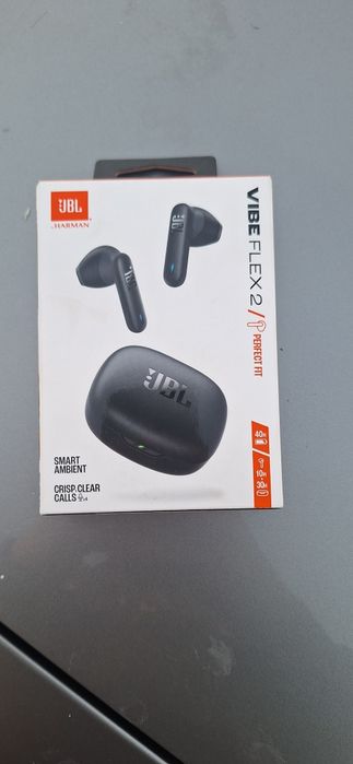 Casti  jbl noii desigilate pentru test