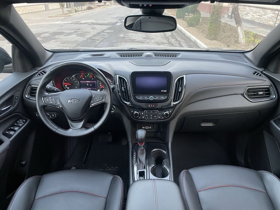 Equinox 2022/2023 qora