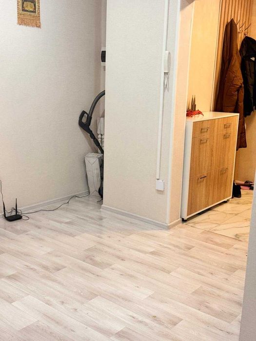 Продам 3 ком кватиру в Жас  Оркен