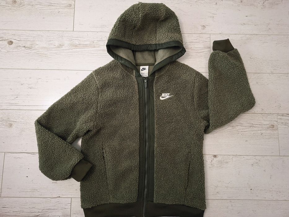 Nike-Ориг. Детски поларен суичър Нов!!!