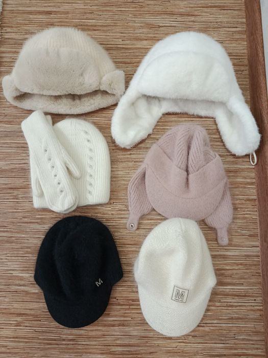 Шапки женские  распродажа.