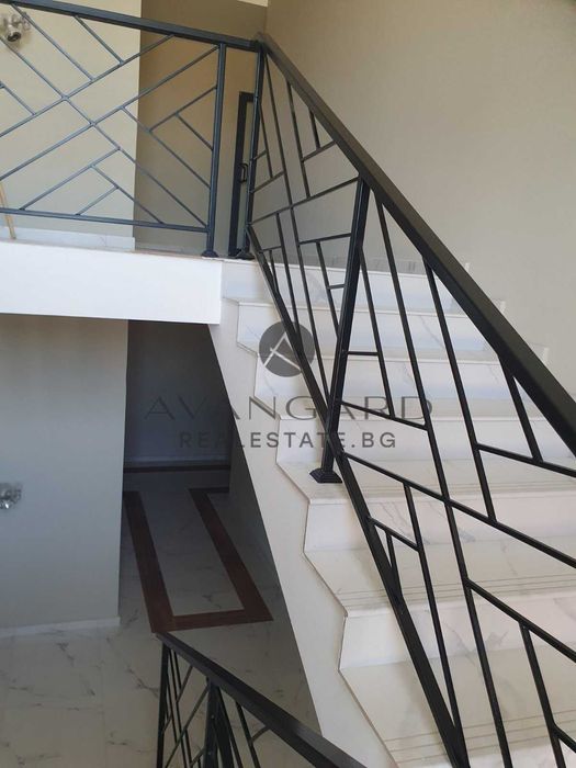 Продава се Двустаен апартамент в Пловдив, Остромила - 62 кв.м за 2057 €/кв.м - Снимка #3