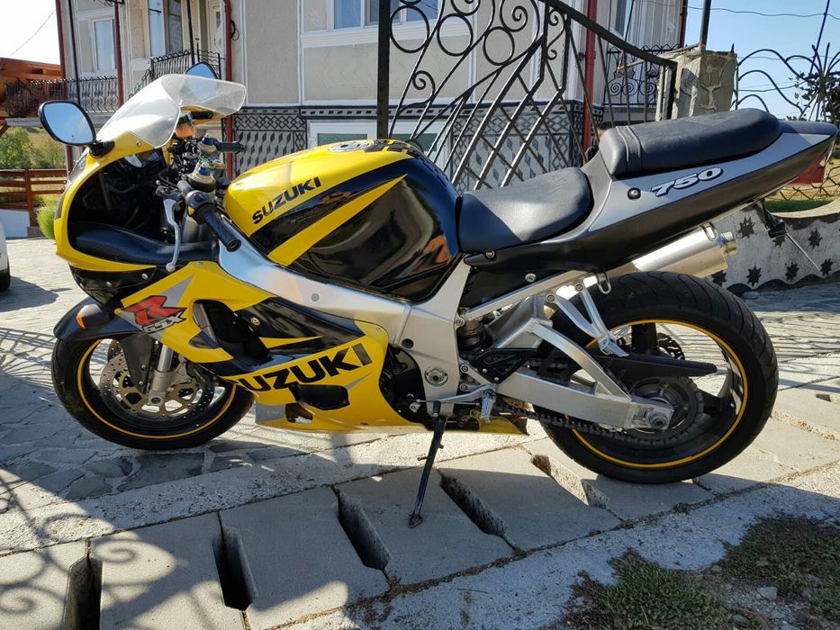 Dezactivate Suzuki GSXR 750 Baia  Mare   OLX  ro