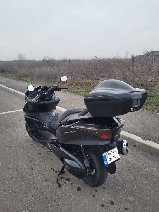 Vând Scuter Honda Silver Wing Automat T400