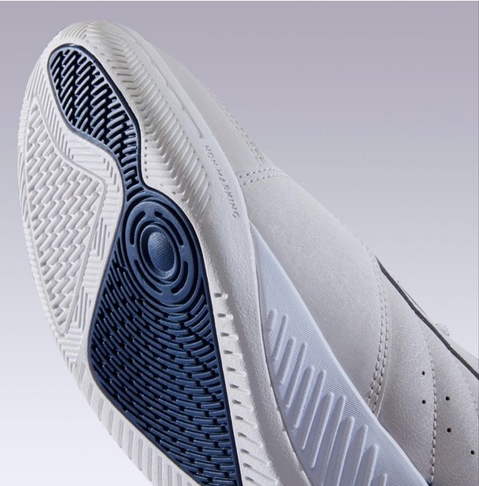 Продам футзалки