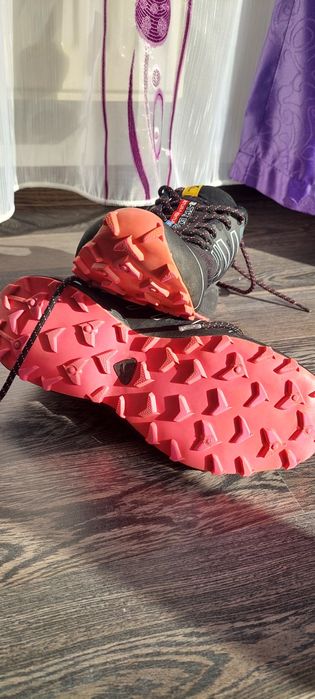 Papuci impermeabili 39