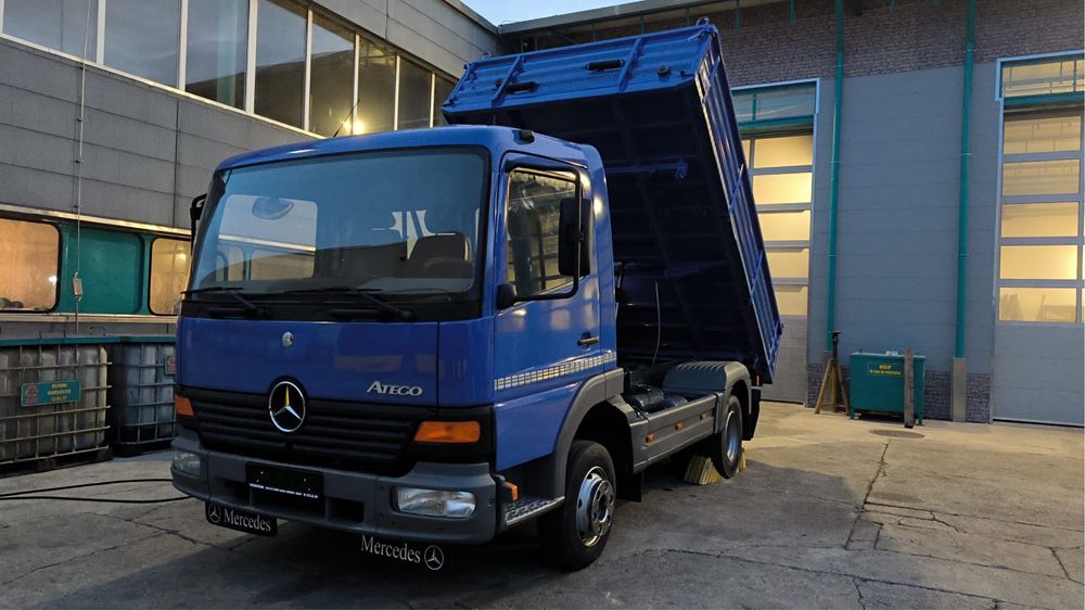 Mercedes benz atego 815