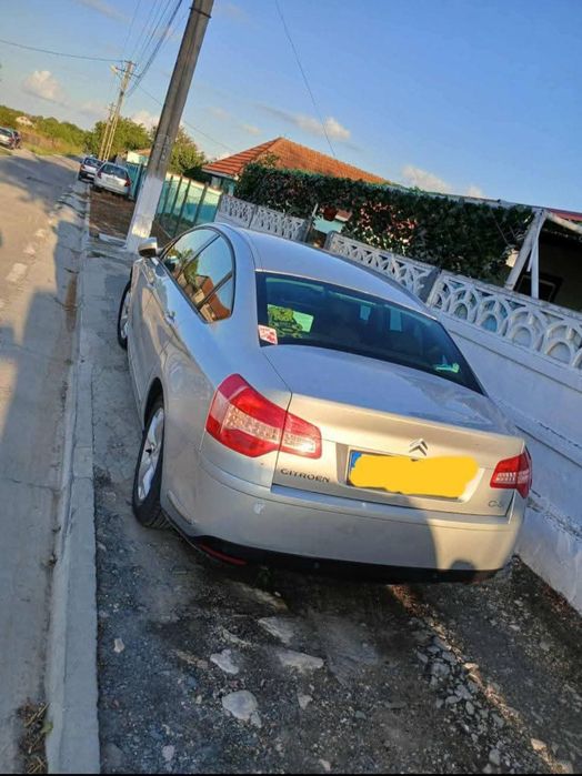 Vând citroen C5 mașină foarte bună