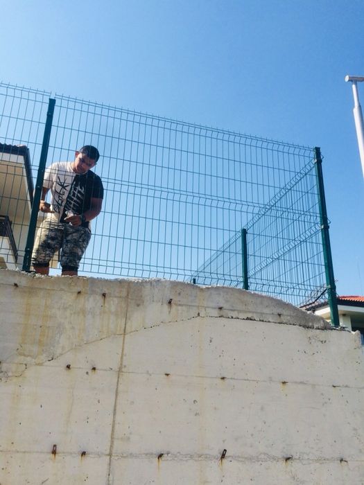 Монтаж  и изграждане на огради врати и др изделия от метал