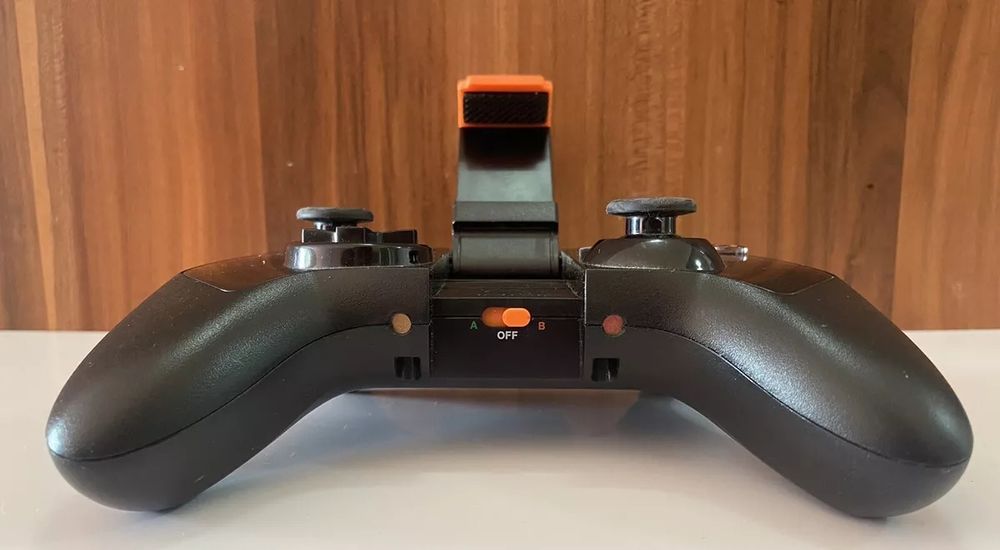 Controler de joc MOGA Pro pentru telefoane Android