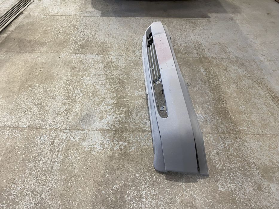 Бампер на мерседес c180 c200