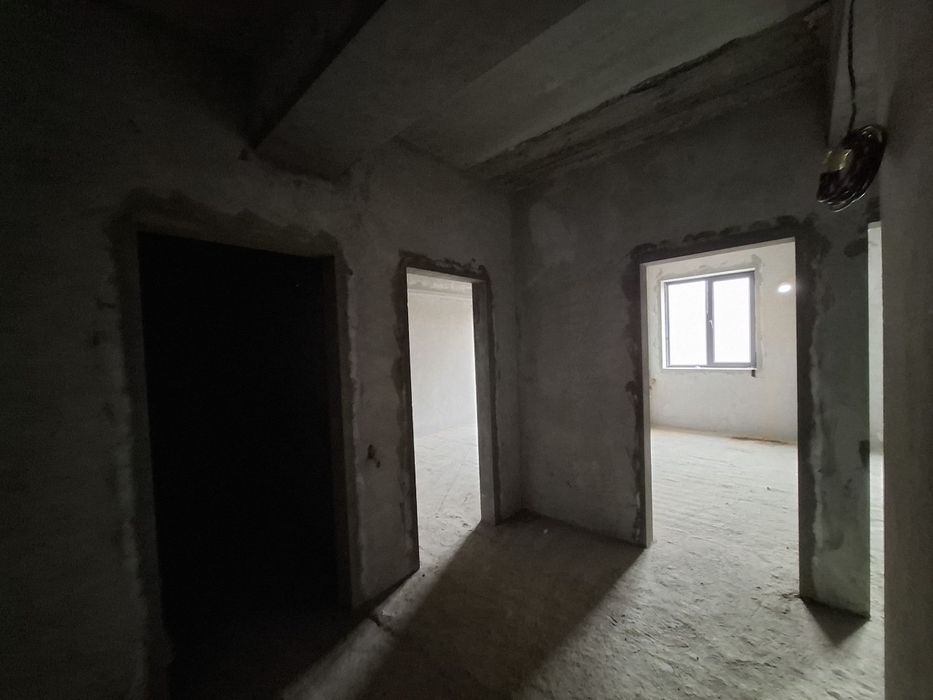 Dupleks dom sotiladi