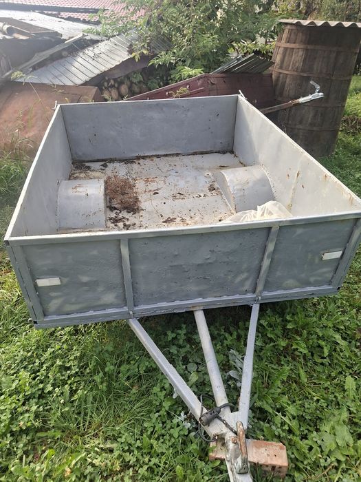 Remorca capacitate 750kg