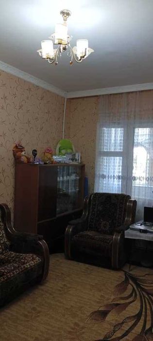 Продажа 3комнатной квартиры Чирчик, Военный городок, с мебелью, дешево