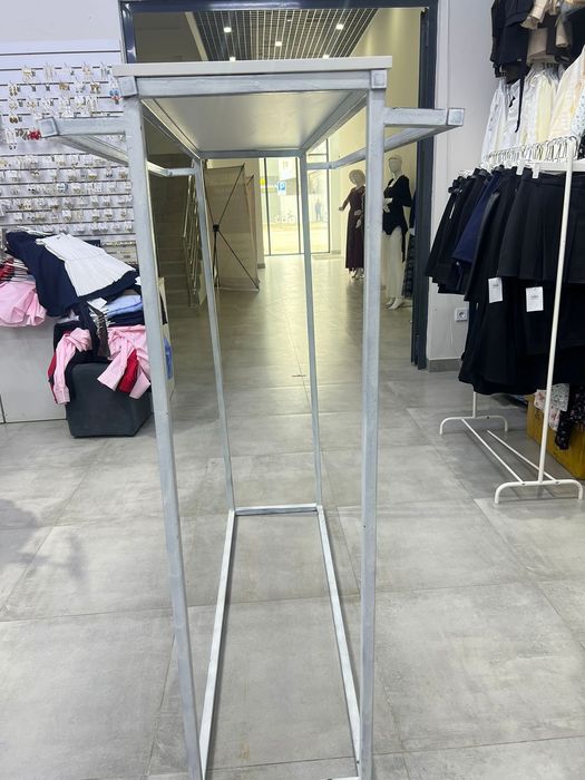 Стилаж сатылады киім ілетін