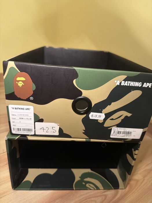 A bathing ape adidasi