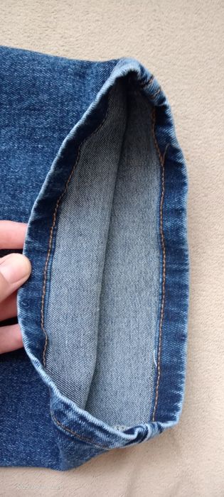 Продаю джинсы новые