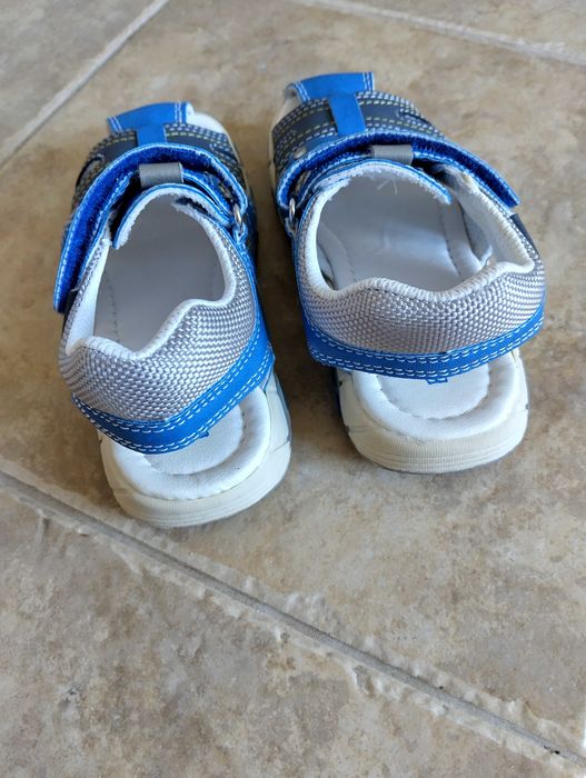 Сандали за момче