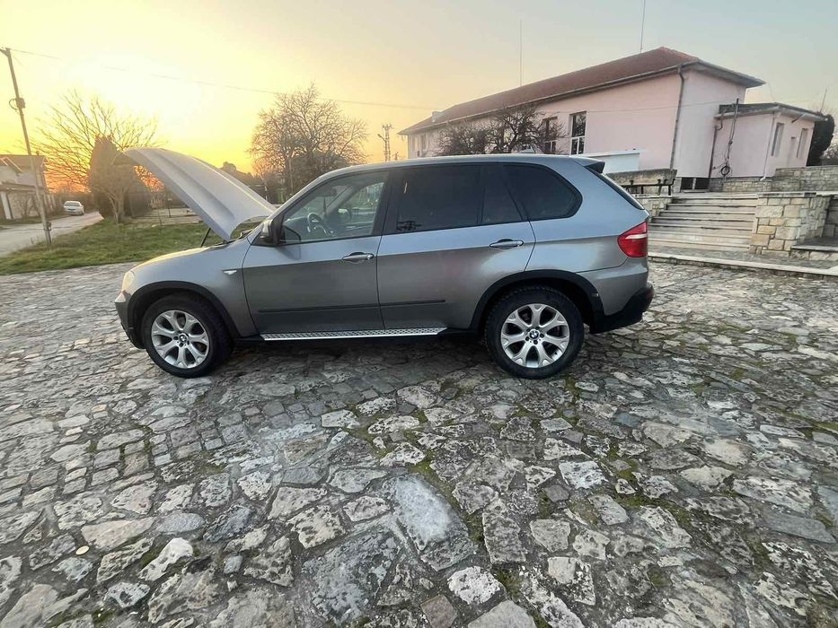 Продавам  BMW X5 e70 3.0.D
