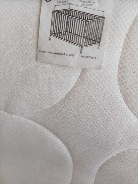 Бебешко легло IKEA SOLGUL + матрак JÄTTETRÖTT