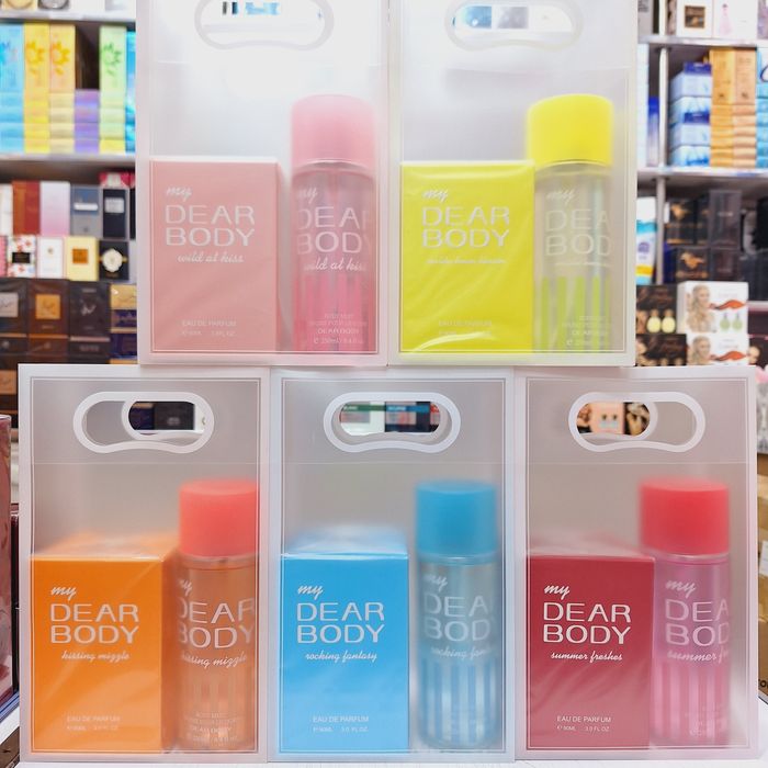 8-martga ayollar uchun nabor