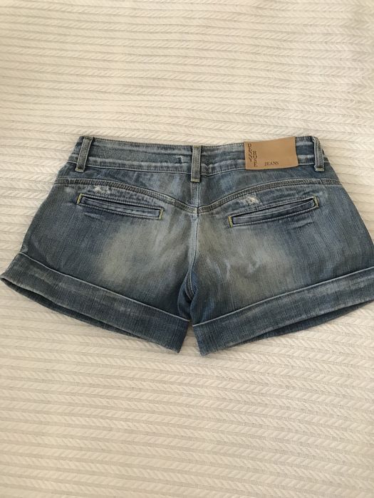 Продам шорты 2 пары за 3000