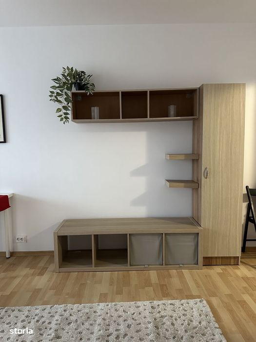 Garsonieră de închiriat, Titan, etaj 7