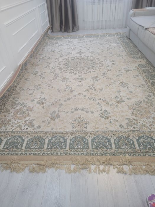 Турецкий ковер. Натуральный шерсть 2.5×4