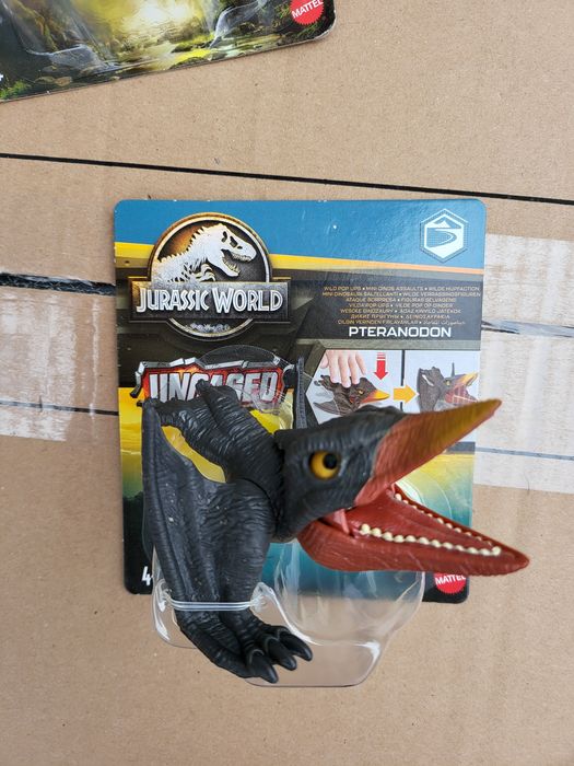 Динозавър Интерактивна скачаща фигурка Jurassic World Джурасик свят