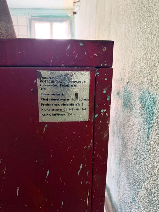 Centrală pe lemne