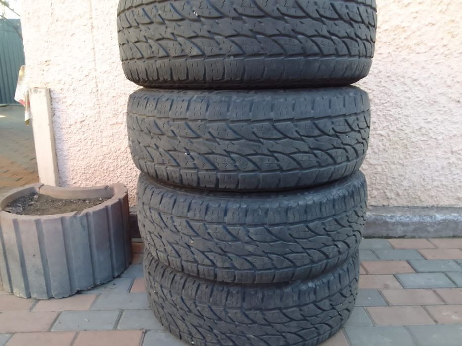 Продам резину б/у