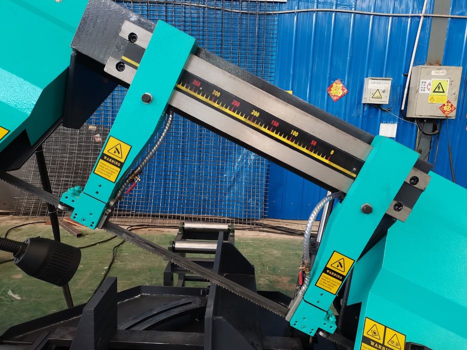 Fierastrau cu banda UDF GB4028X