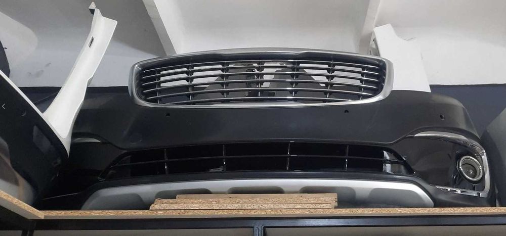 Kia Carnival K5 2025 Sonet fara bamper