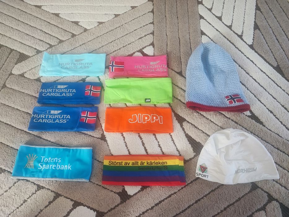 Caciuli, bandane și buffuri 3+1 gratis