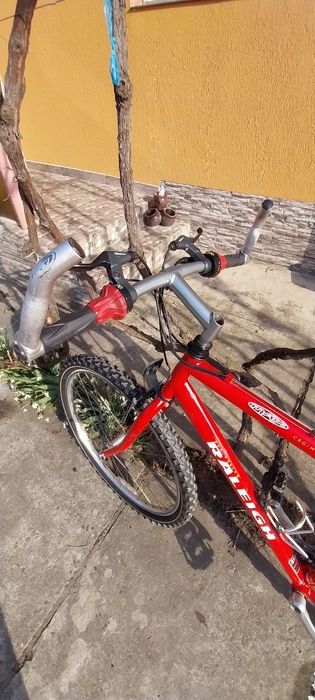 Vând bicicleta Raleigh